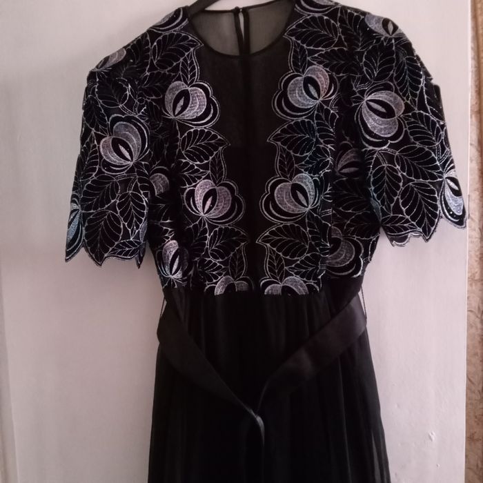 Продам вечернее платье