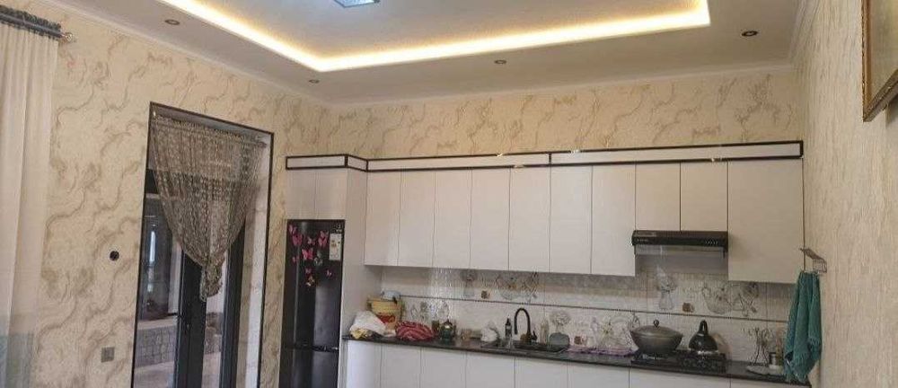 арзон нархда кулай локатцяда 6 хоналик ховли сотувда