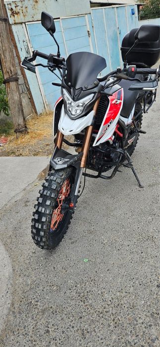 Продам мотоцикл 250куб