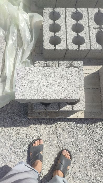 Универсальный шлакоблок