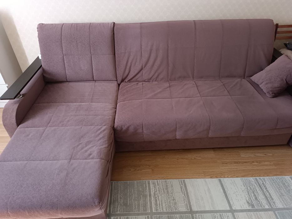 Продам диван в отличном состоянии