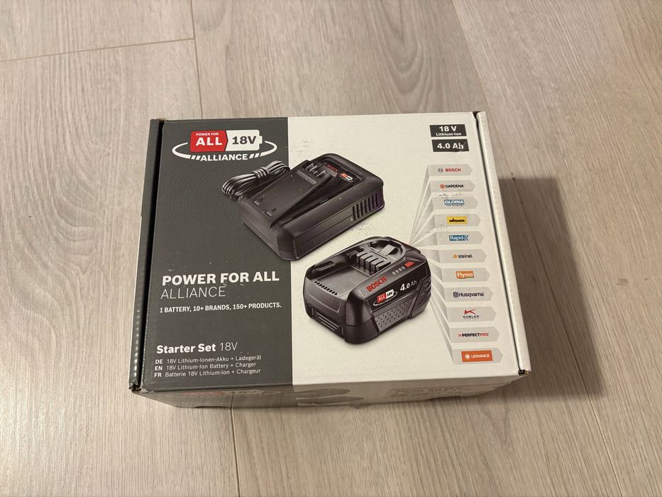 Set Acumulator Incarcator BOSCH Li-Ion, 18V, 4Ah