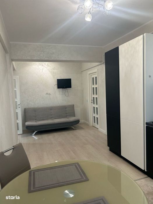 De inchirat: apartament 1 cameră, etajul 8/10, Royal Town.