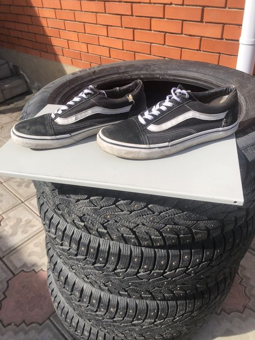 продам кеды размер 43-45