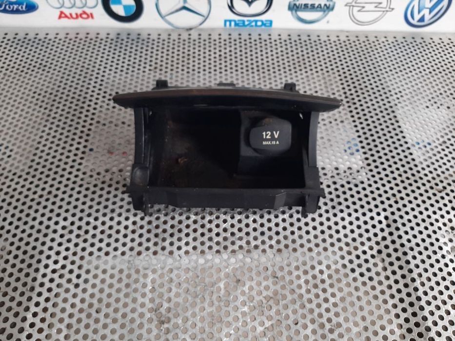 Scrumiera Mahon Mercedes C Class W203 An 2001-2007