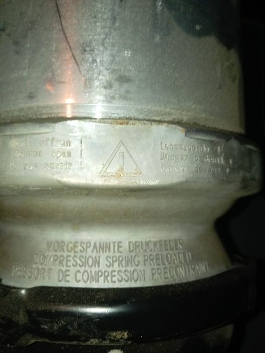 Энергоаккумулятор на Ивеко