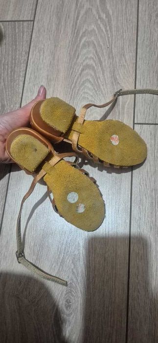 Танцевальные туфли.