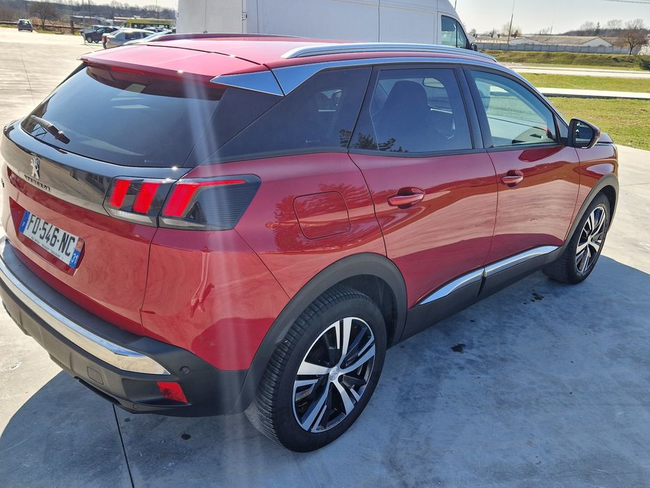 Peugeot 3008  2019