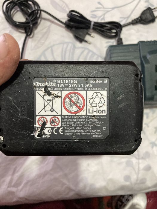 Metabo i Makita зарядишник