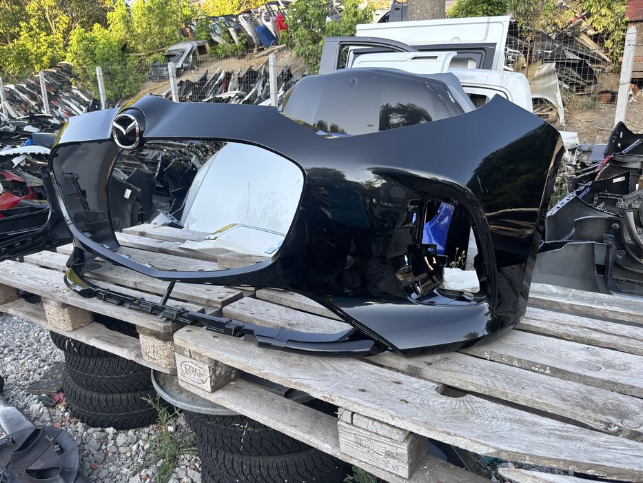 Броня Mazda 2 Hybrid 2022 год.-