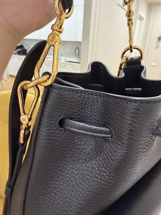 Coccinelle новая сумка