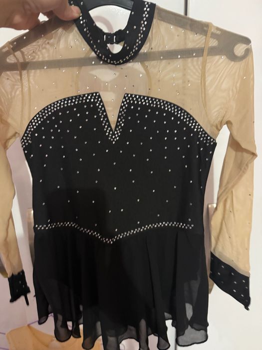 Рокли за фигурно пързаляне