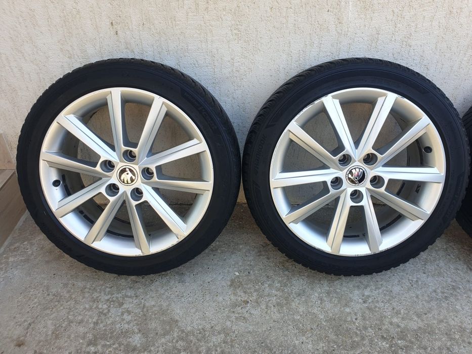 Vand Roti Octavia 225 45 17, anvelope Hankook