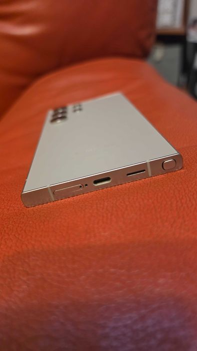 Гаранция, като нов! Samsung S24 Ultra 512Gbt.