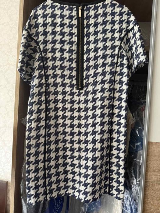 Малка стилна рокля Marella