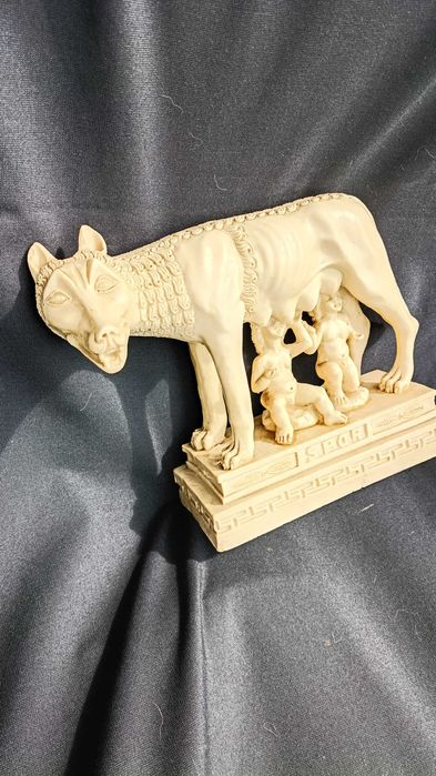 statueta din ALABASTRU scluptor A Giannetti