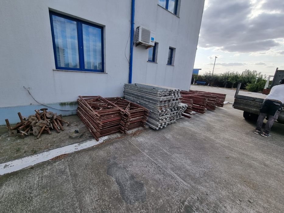 Schela metalica ptr placări exterioare