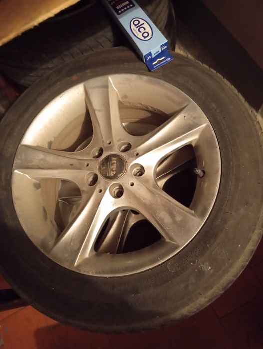 Продам диски с резиной