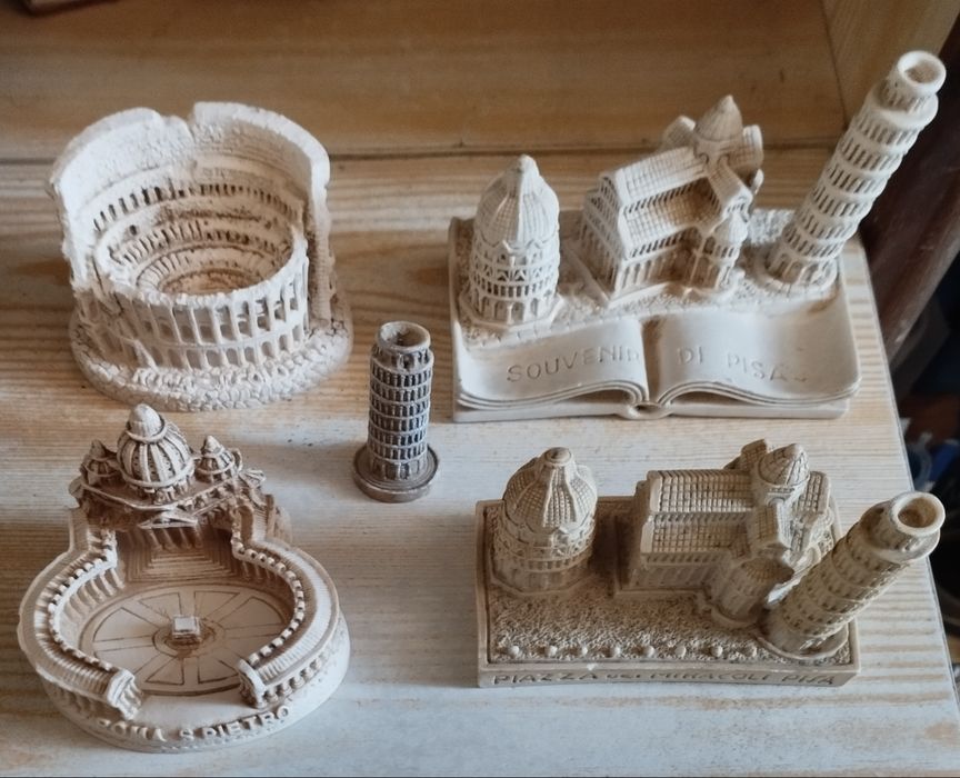 Статуетки Рим, Пиза