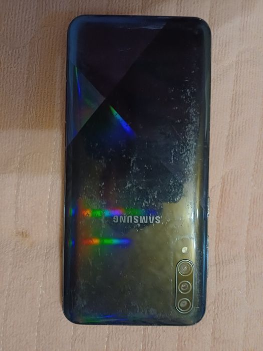 Продам телефоны разные