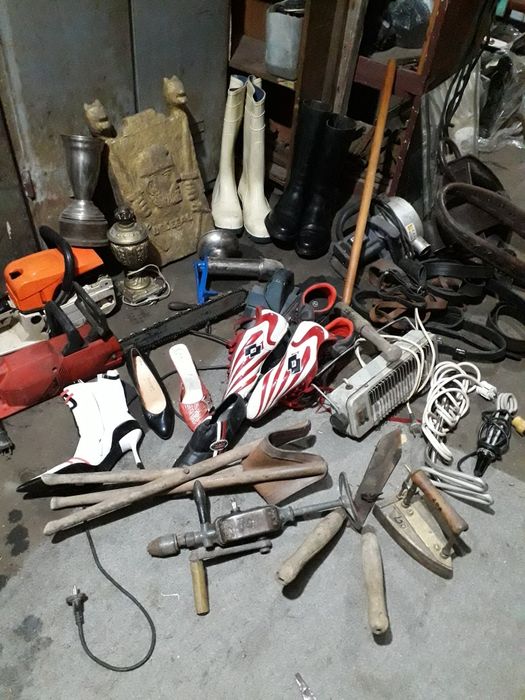 Soba godin,radio vechi,lant antiderapant,ham sa polizor,radio,radiator