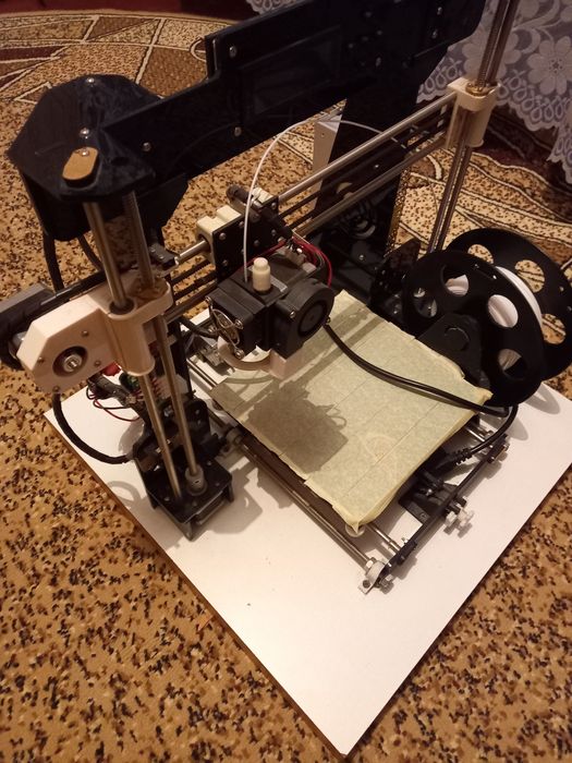 Продам 3д принтер