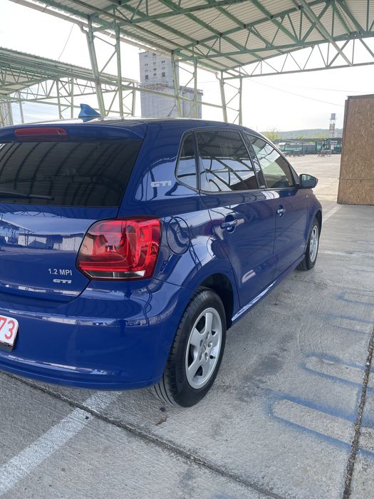 Volkswagen Polo 12 mpi 75 cp