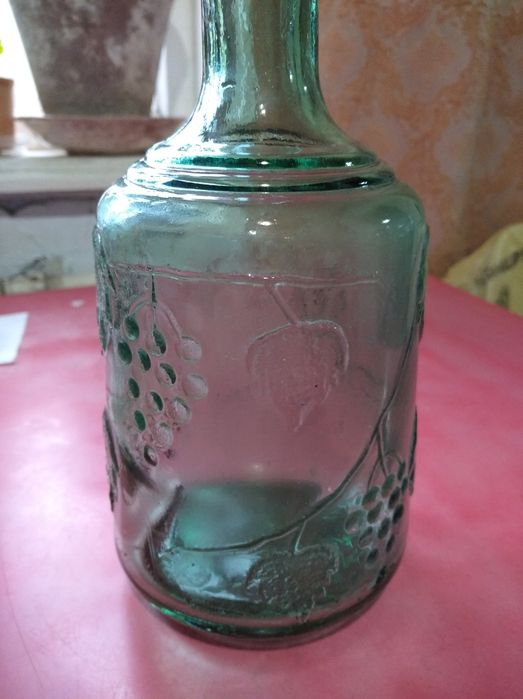 Графин (зелёное стекло)