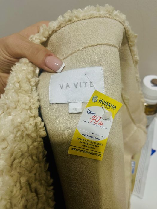 Оригинално палто VA VITE, размер 40