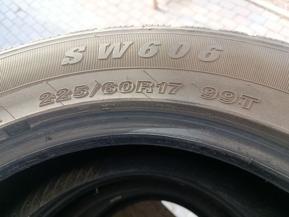 Шины зимние б/у.