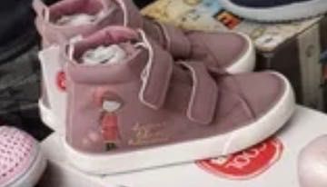 skechers, adidas, 29, 31, 32