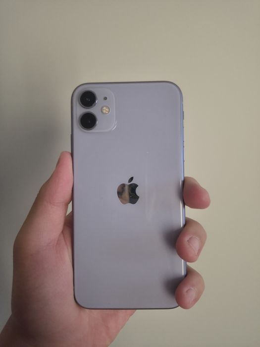 Iphone 11 , в отличном состоянии
