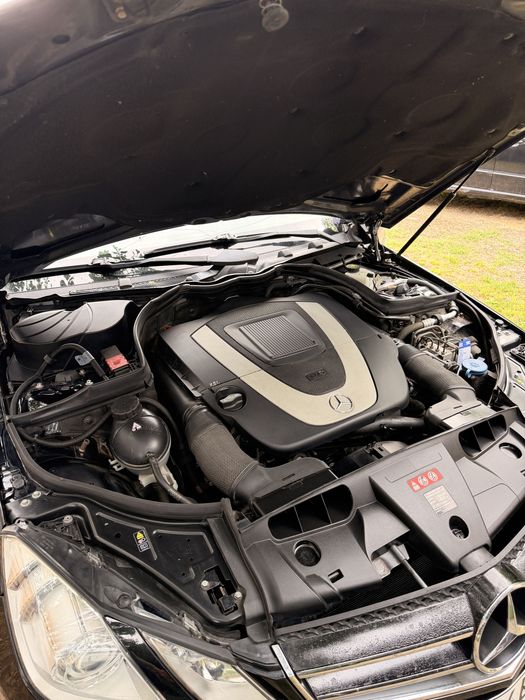 Mercedes E class 350 CGI (c207)