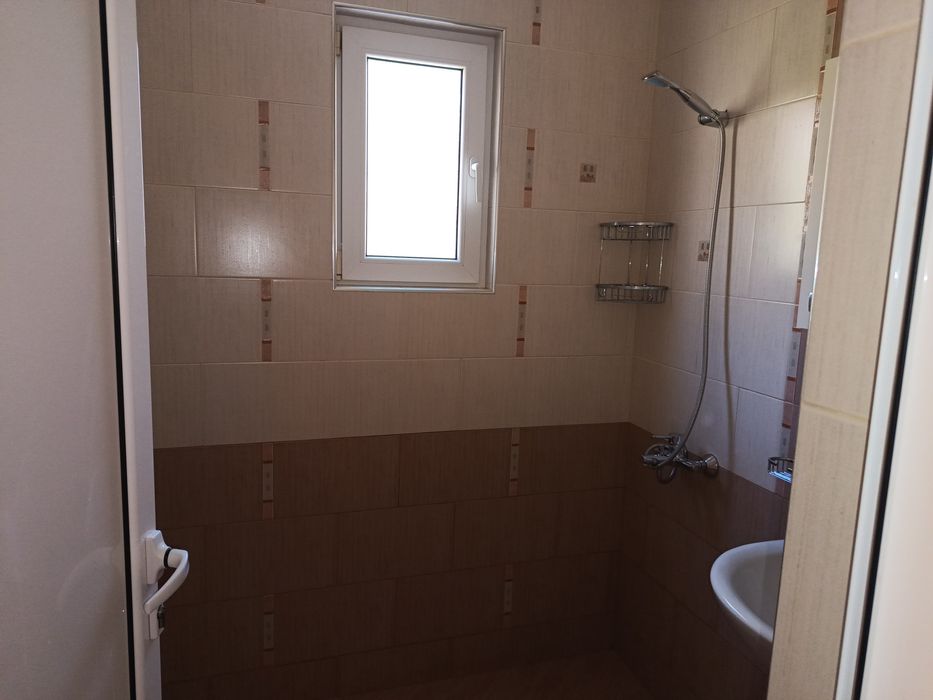 Дава се под наем Двустаен апартамент в Карлово - 67 кв.м за 229.5 € - Снимка #11