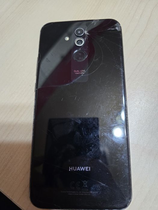 Huawei mate 20 lite pentru piese