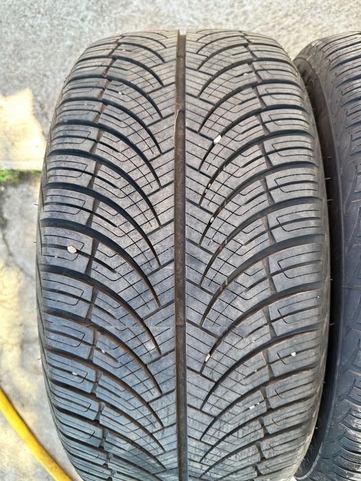 Нови гуми 255/40/19- Всесезонни, дот 3923