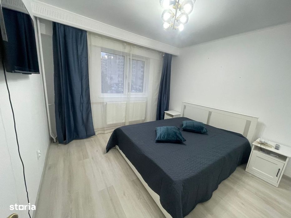 Apartament 3 camere de închiriat Pitești centru