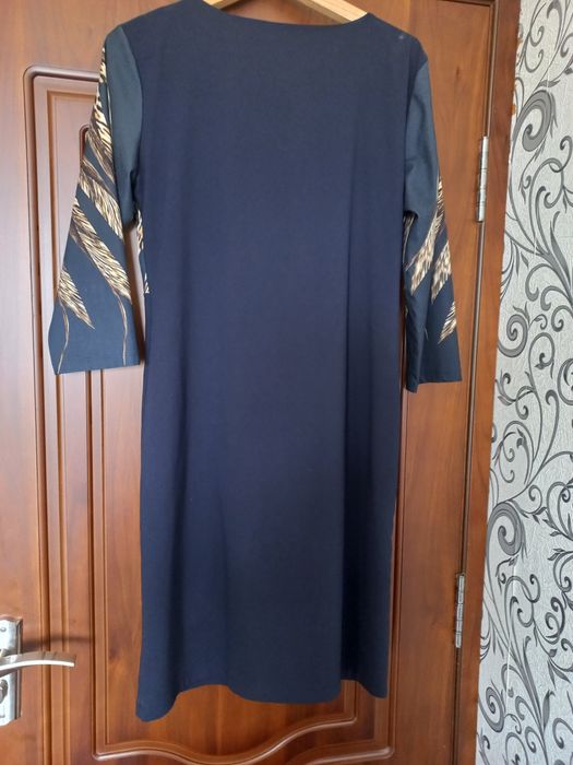 Продаю платье  новое,производство  Турция