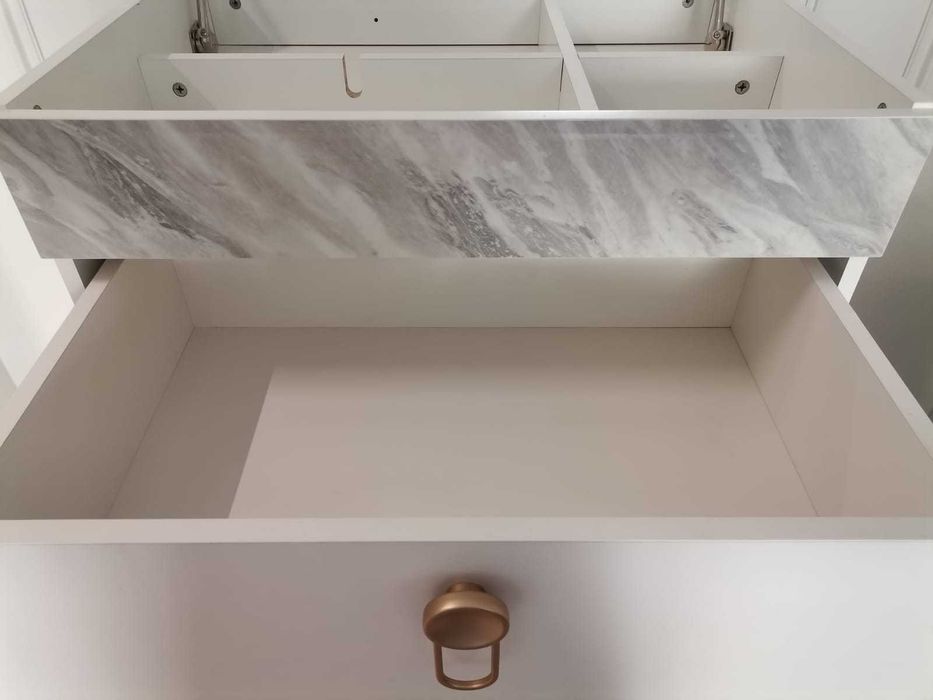 Продам красивый и вместительный комод