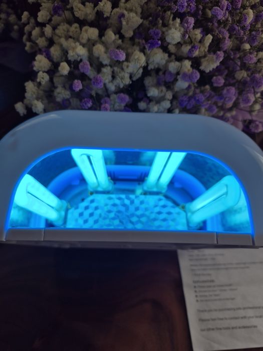 Лампа для маникюра