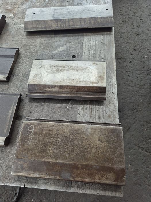 Нож и птизма за абкант.