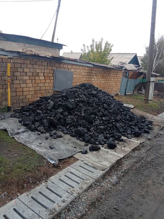 Уголь кидаем тонна 2000 тг