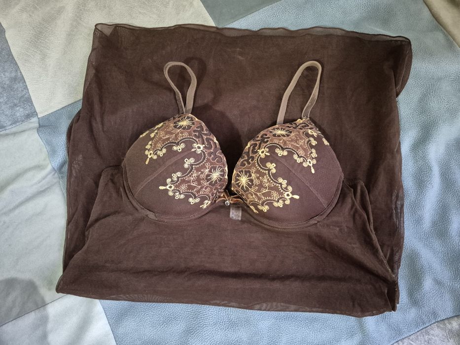 Пенюар нижнее белье бюстгалтер