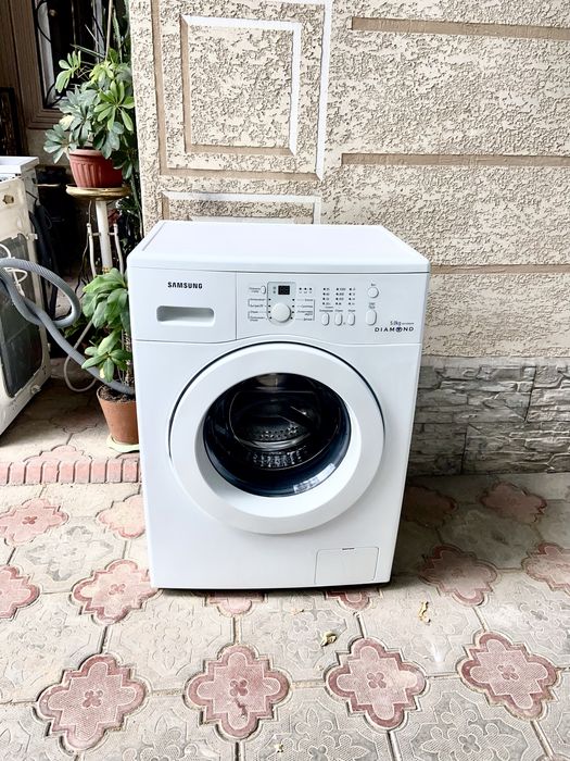 Продам стиральную машинку