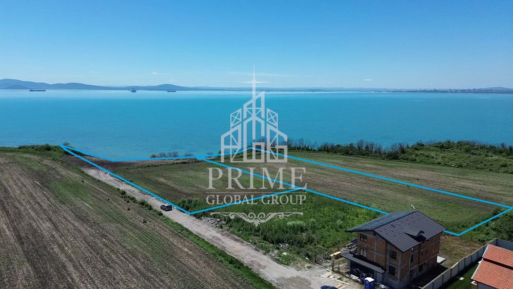 Продава се Парцел в Поморие - 9105 кв.м за 150 €/кв.м - Снимка #2