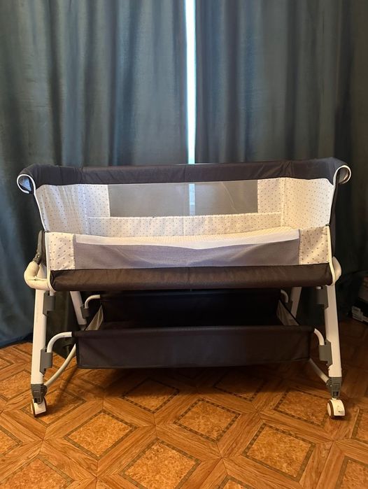 Кроватка люлька в идеальном состоянии