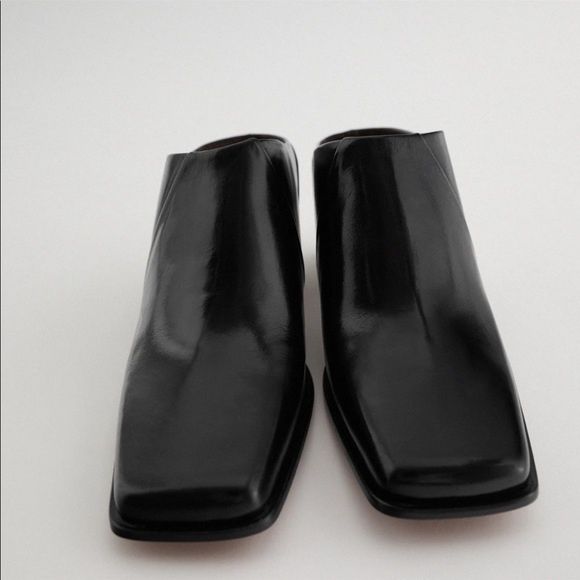 Нови кожени обувки (mules) Zara, номер 38