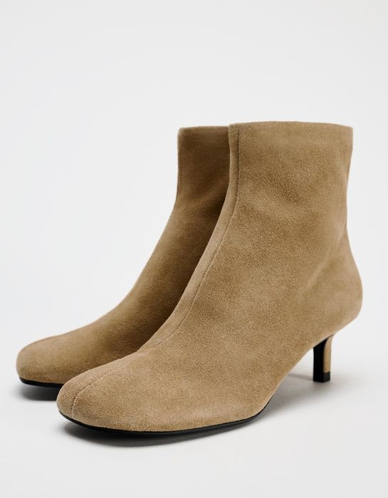 Велурени боти Zara