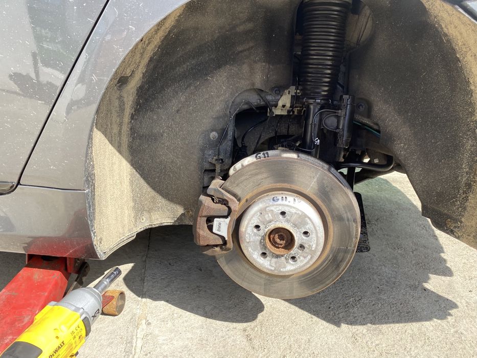 Fuzetă stânga spate BMW seria 7 G11