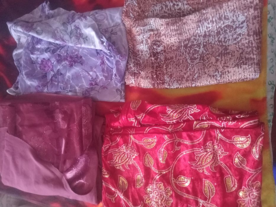 Продам отрезы разные.